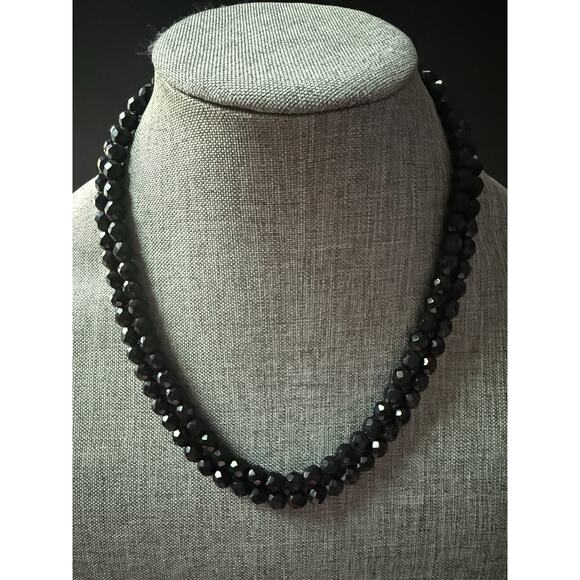 Vtg Faceted Black Jet Glass Two Strand Beaded Necklace Cabochon Clasp Layered - Picture 1 of 6